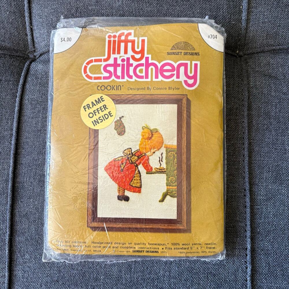 Cookin' Vintage Stamped Crewel Embroidery Kit Jiffy Stitchery for Sunset - 1973